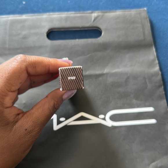 MAC Cosmetics Eye Brows Big Boost Fibre Gel Color: Spiked - Picture 2 of 5